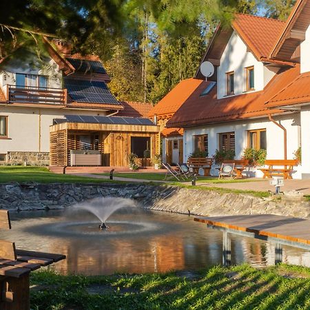 Отель Base Camp Pieniny Niedzica Экстерьер фото