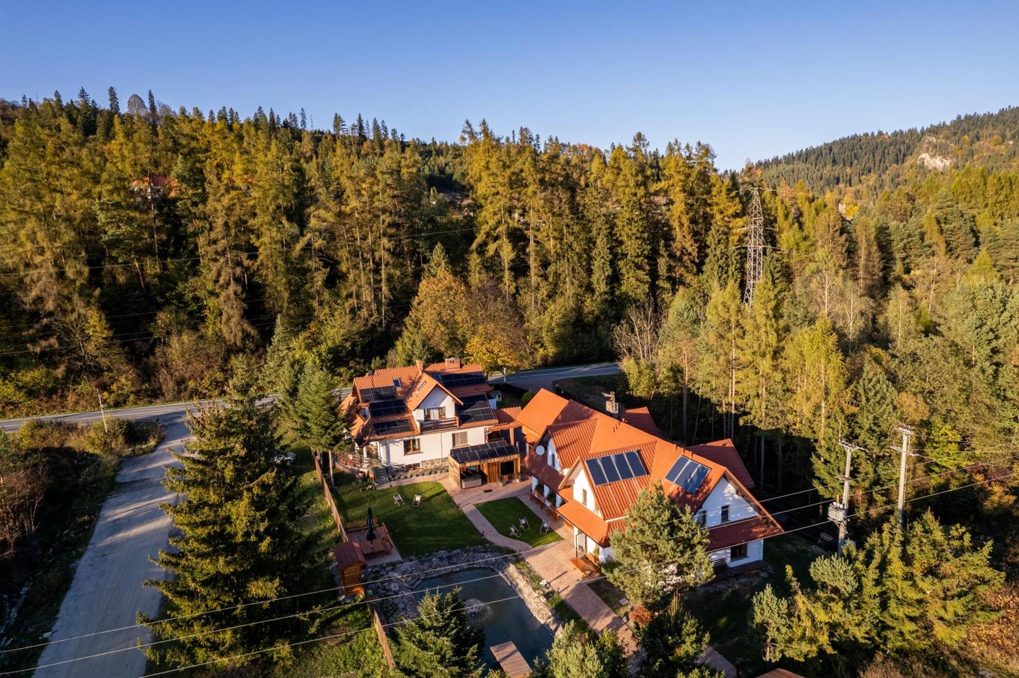 Отель Base Camp Pieniny Niedzica Экстерьер фото