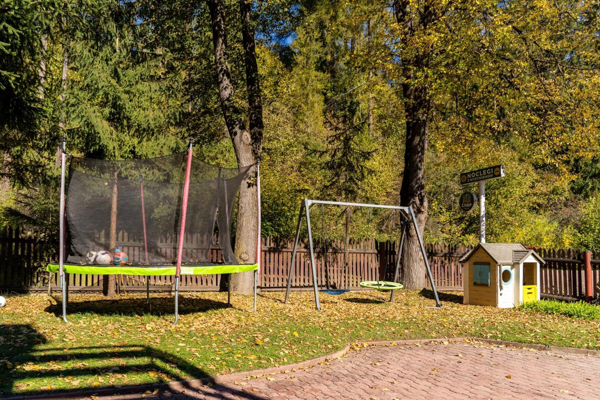 Отель Base Camp Pieniny Niedzica Экстерьер фото